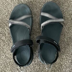 Teva Verra Sandal, Antiguous Black Multi